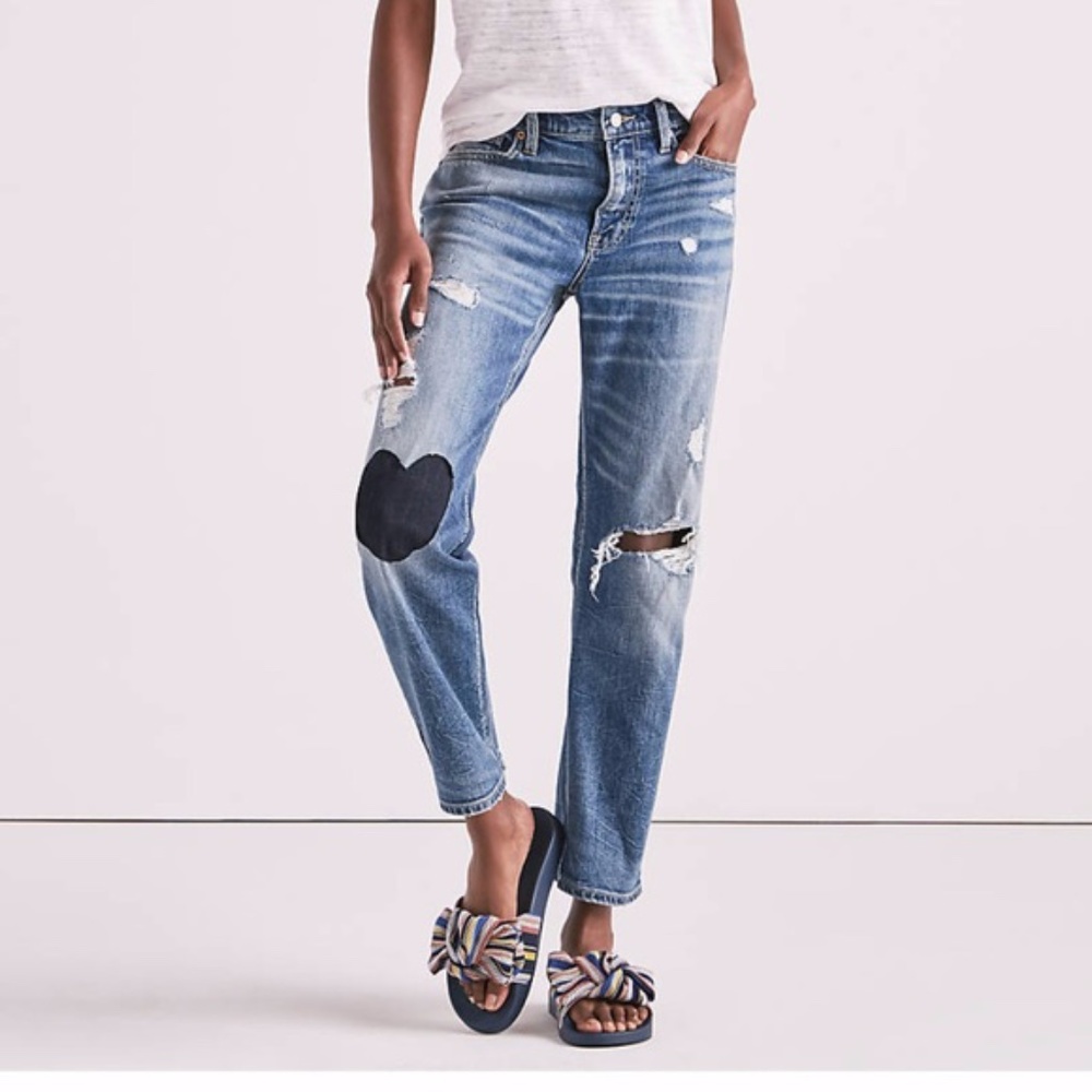 Lucky Brand Boyfriend Jeans With Heart Patch [NWT]